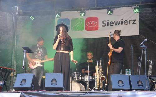 Blues na Siewierskim Zamku 2016 (12).JPG