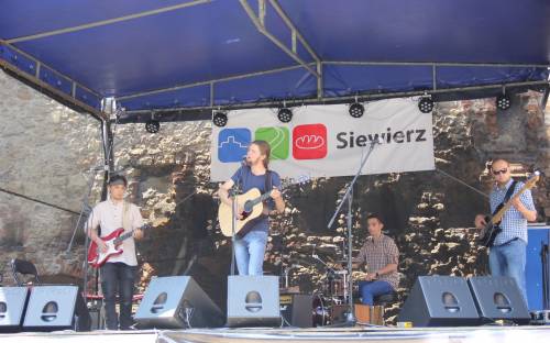 Blues na Siewierskim Zamku 2016 (3).JPG